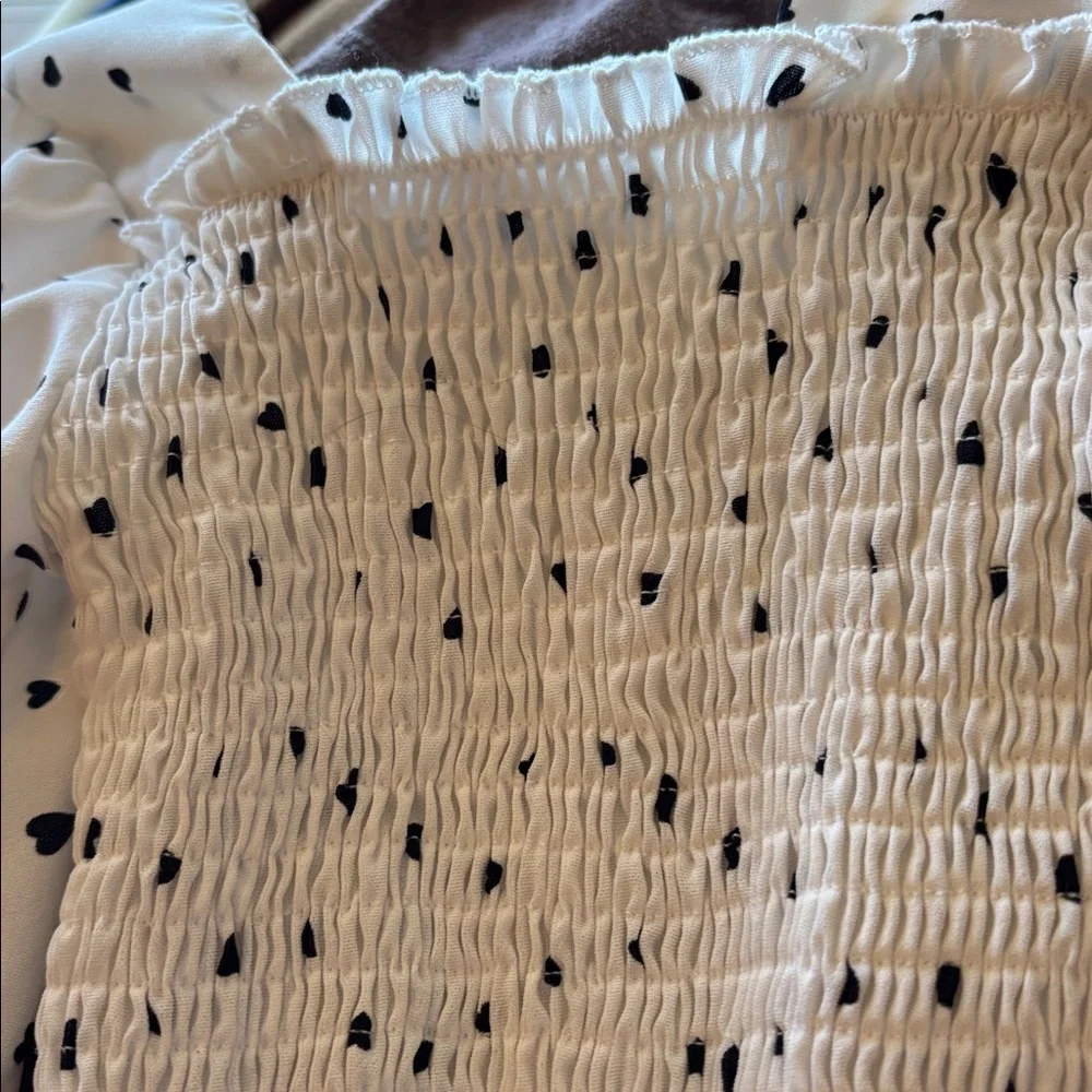 N/A chic white